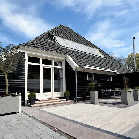 Luxurious Farmhouse In Lutjewinkel With Sauna *